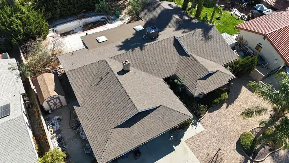 Roofing Contractor in Winchester , CA 1