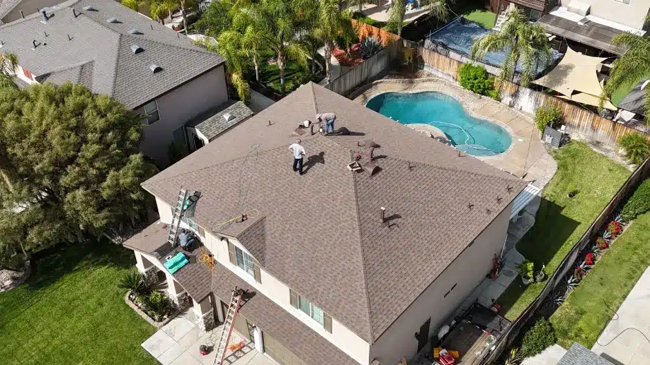Roofing Contractor in Homeland, CA 1