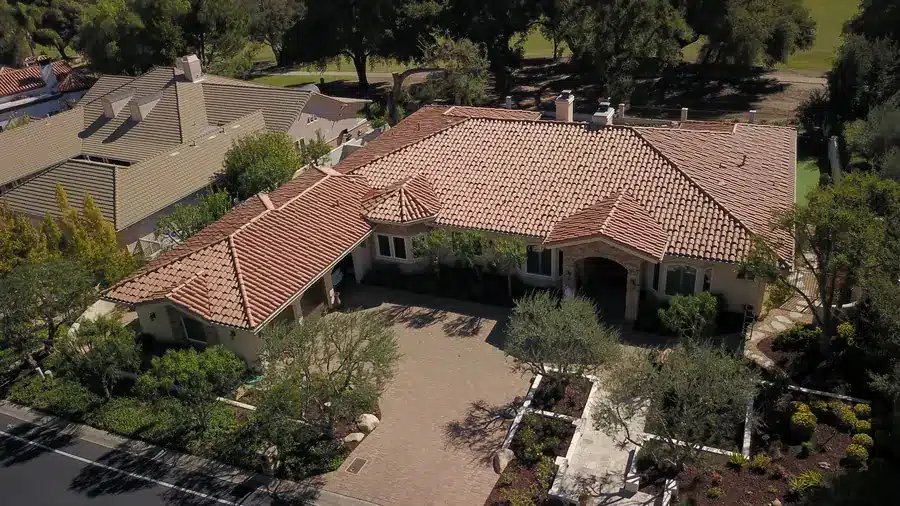 Roofing Contractor in Menifee , CA 1